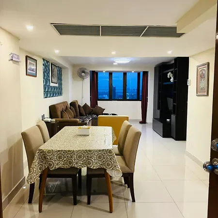Affordable Serviced Apartment Nana - Omni Tower Sukhumvit Location Bangkok Exterior photo