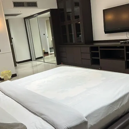 Affordable Serviced Apartment Nana - Omni Tower Sukhumvit Location Bangkok Exterior photo