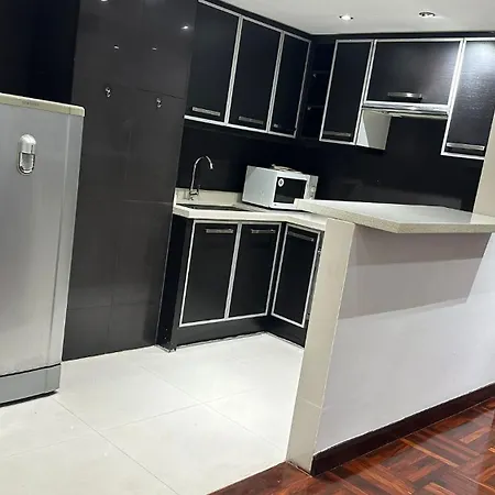 Affordable Serviced Apartment Nana - Omni Tower Sukhumvit Location Bangkok Exterior photo