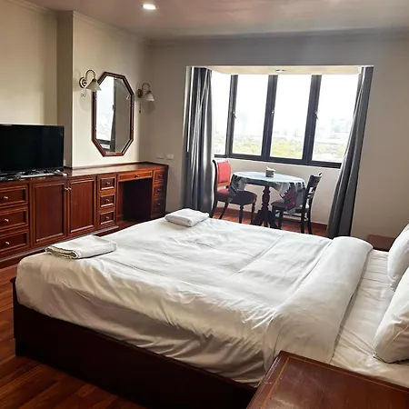 Affordable Serviced Apartment Nana - Omni Tower Sukhumvit Location Bangkok Exterior photo