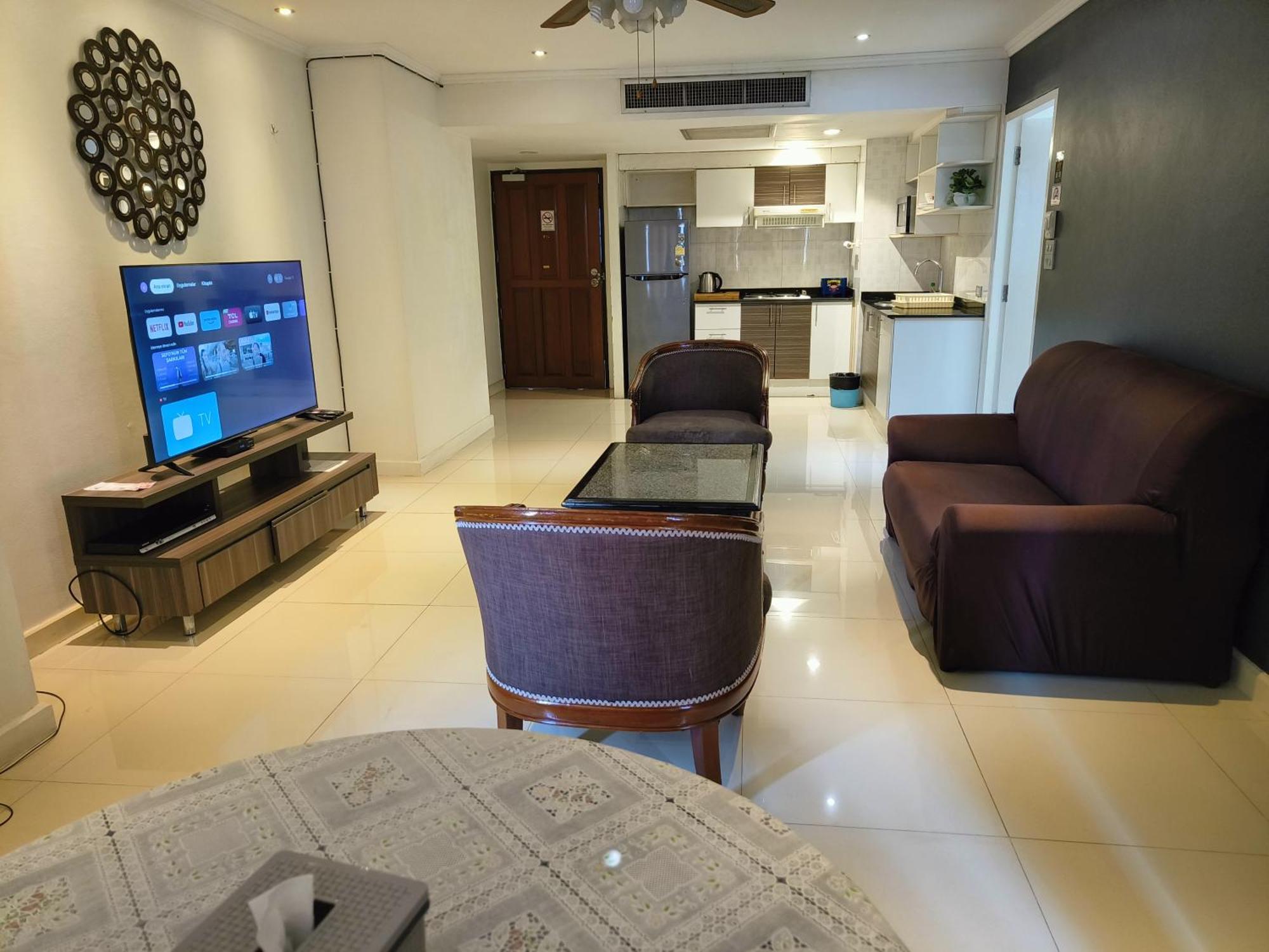 Apartment Affordable Serviced Nana - Omni Tower Sukhumvit Location Bangkok