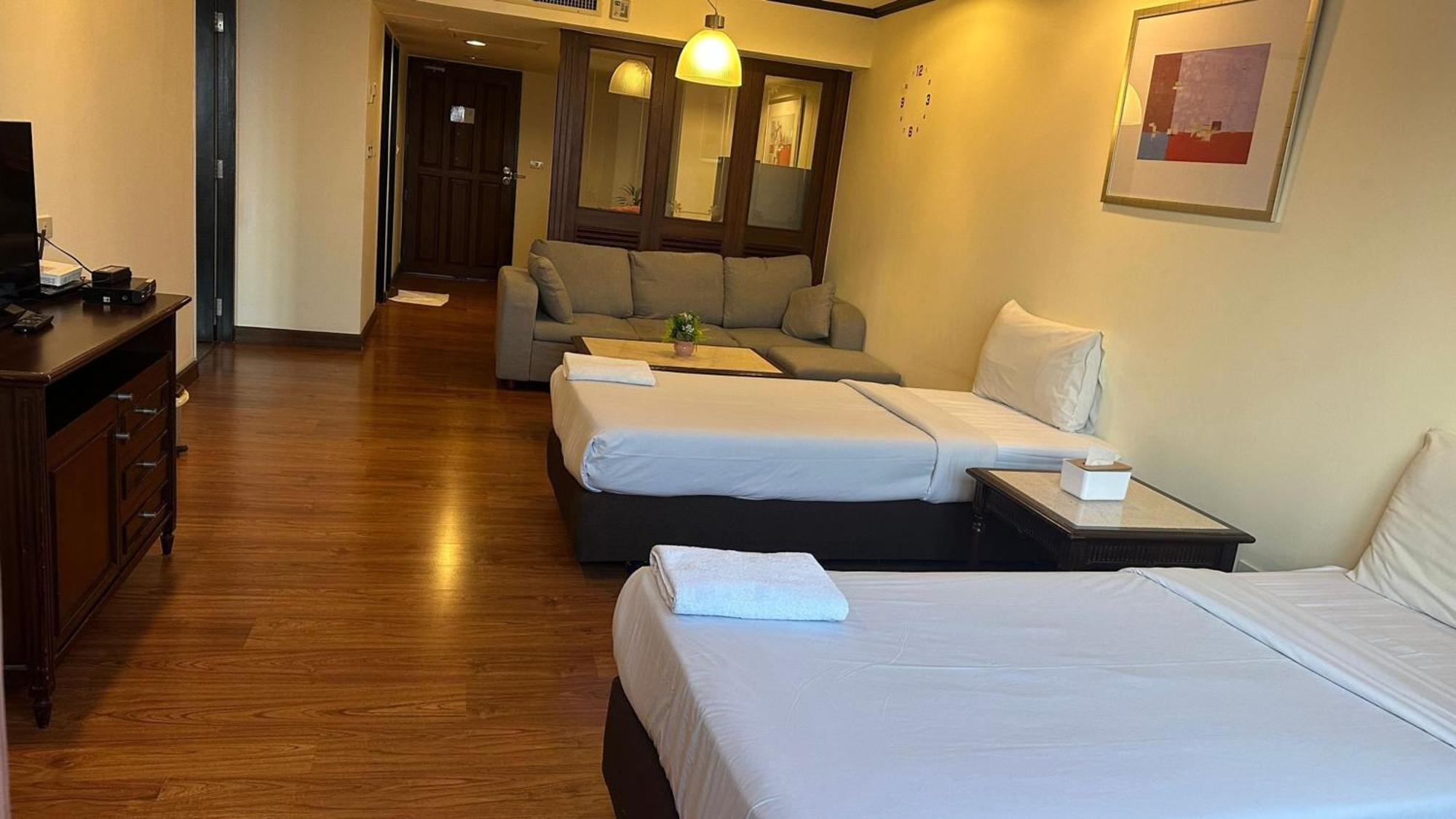 Affordable Serviced Nana - Omni Tower Sukhumvit Location *