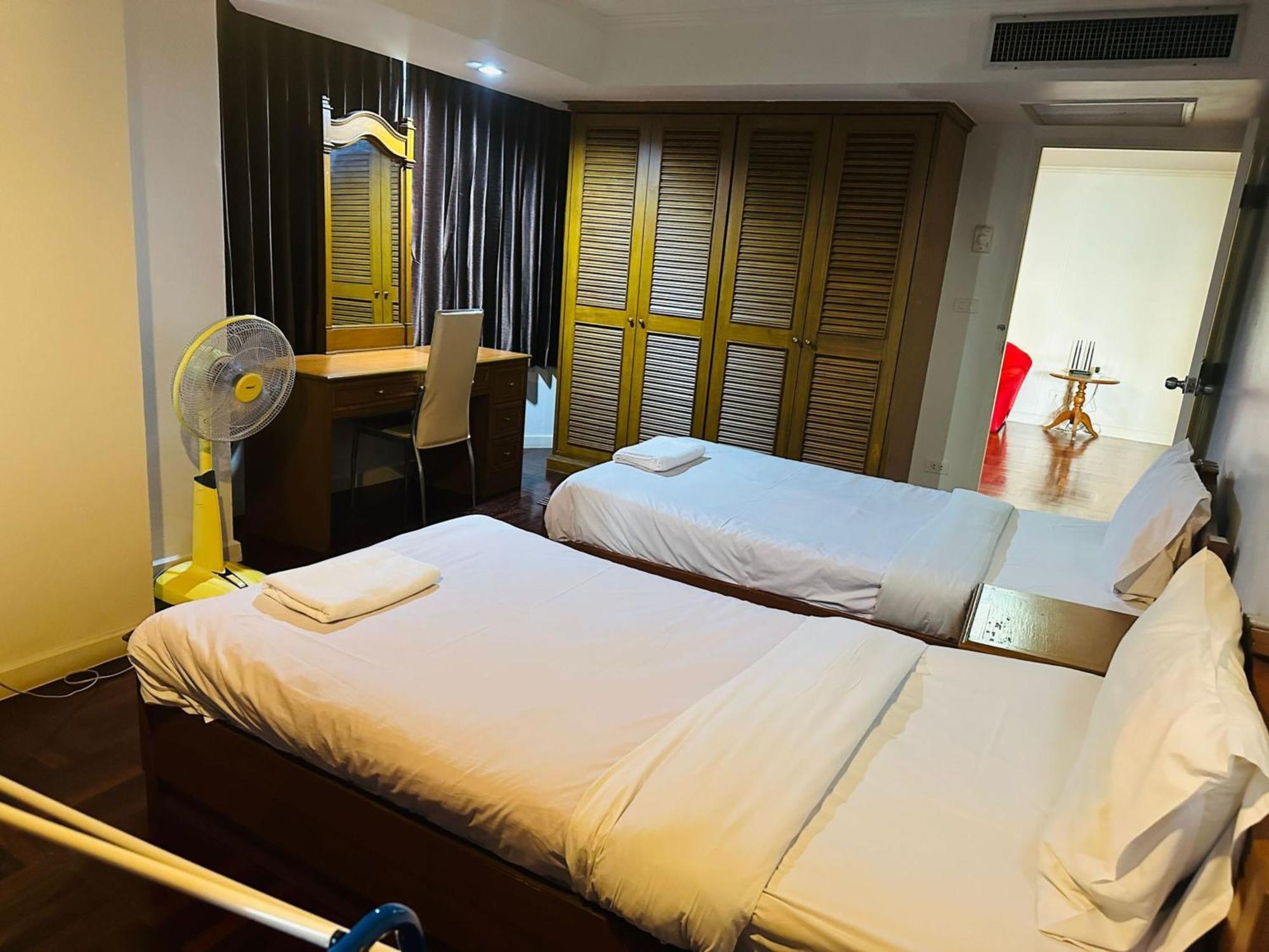 Affordable Serviced Nana - Omni Tower Sukhumvit Location Appartement *