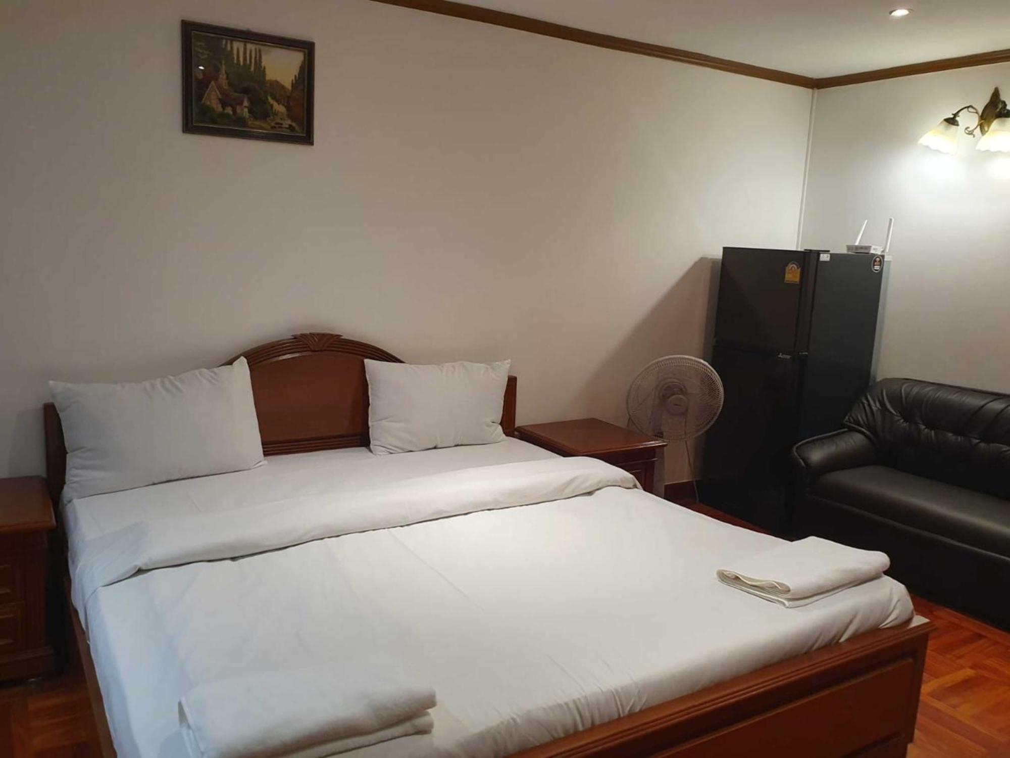 Affordable Serviced Nana - Omni Tower Sukhumvit Location *