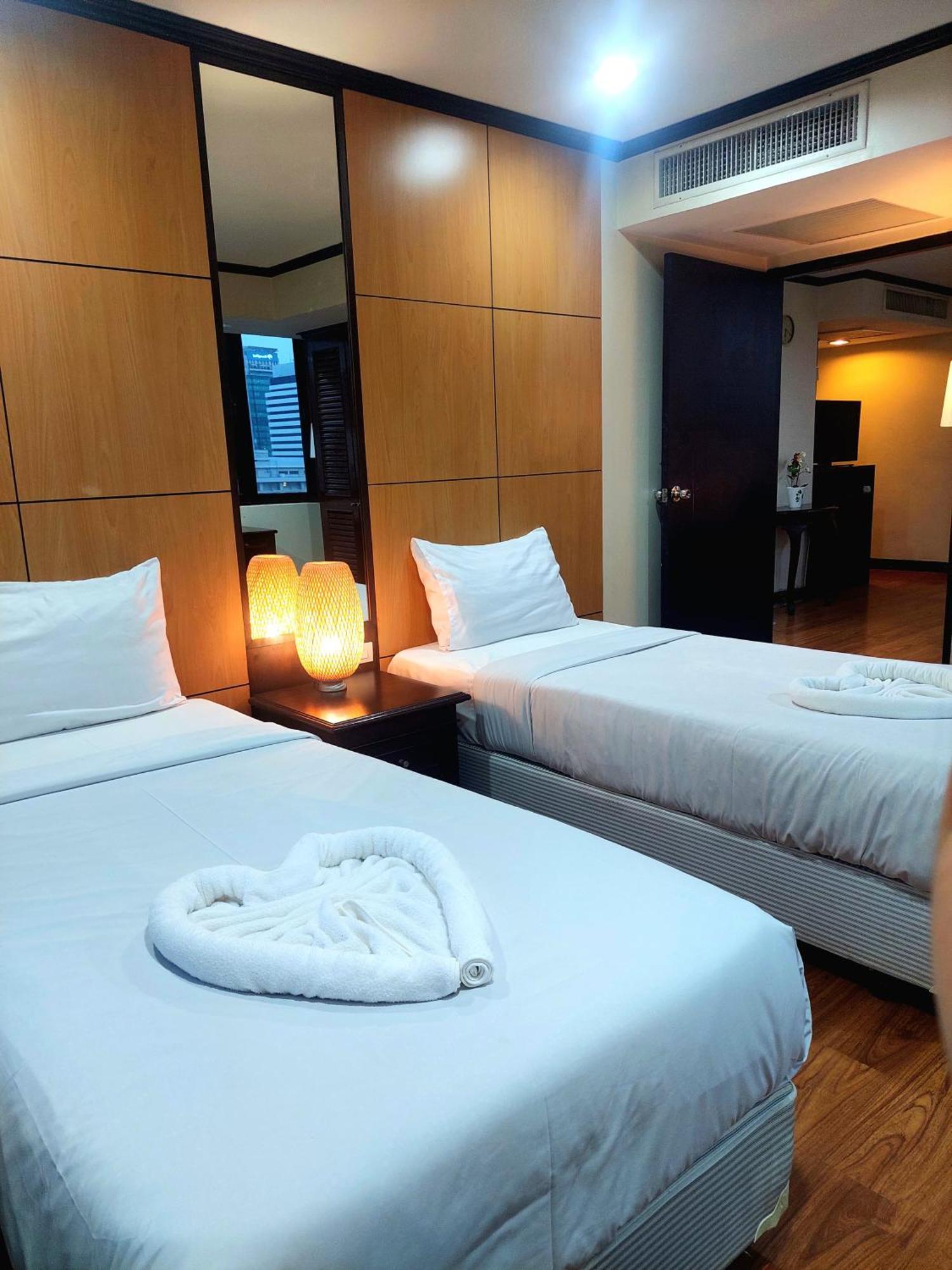 Affordable Serviced Nana - Omni Tower Sukhumvit Location *