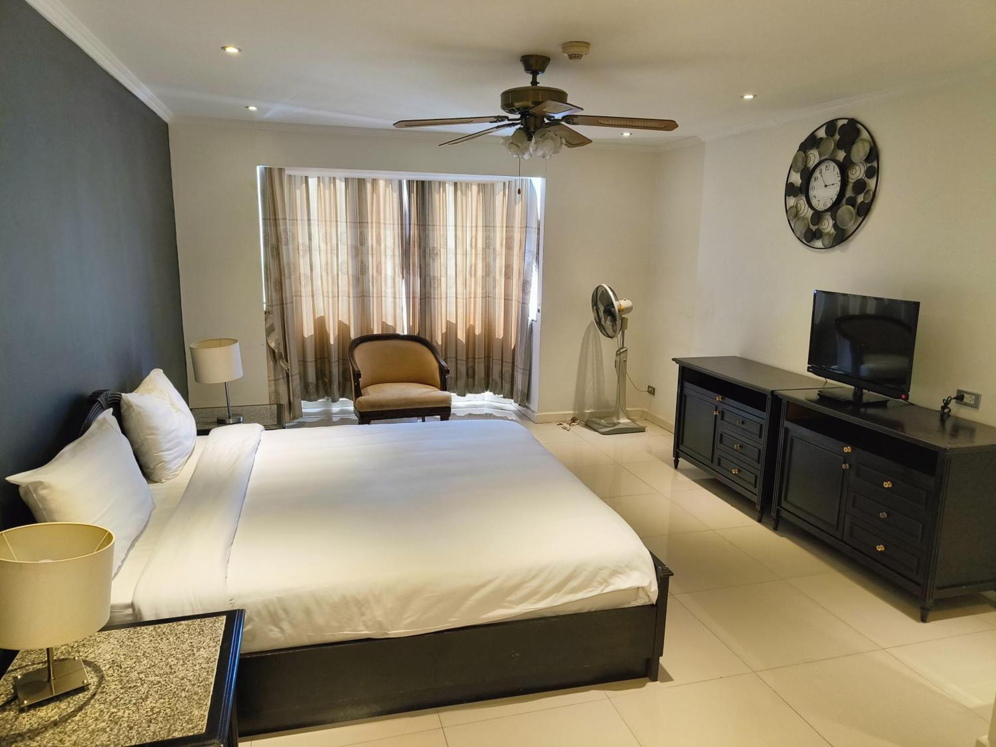 Affordable Serviced Nana - Omni Tower Sukhumvit Location