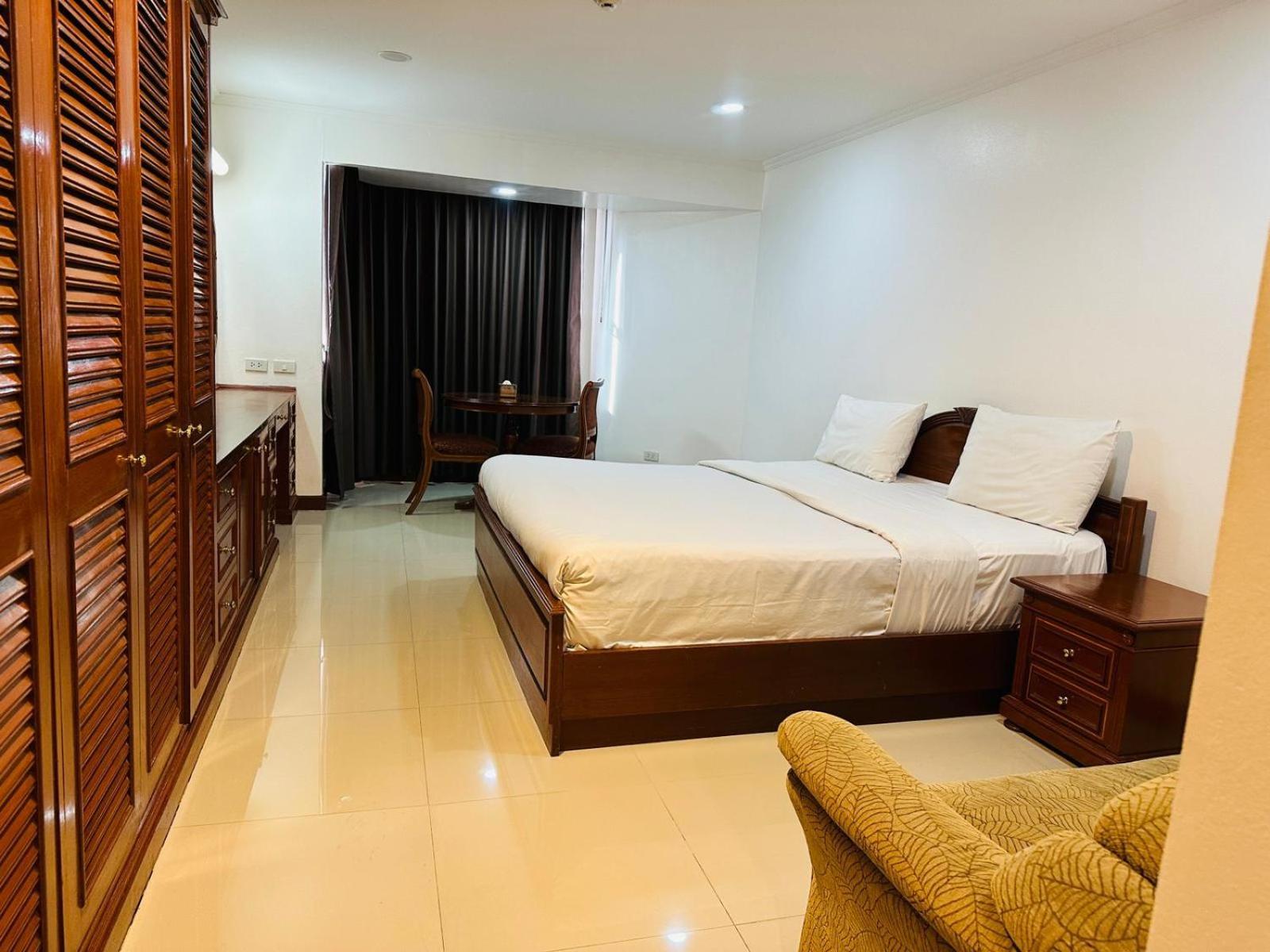 Affordable Serviced Nana - Omni Tower Sukhumvit Location 公寓 *