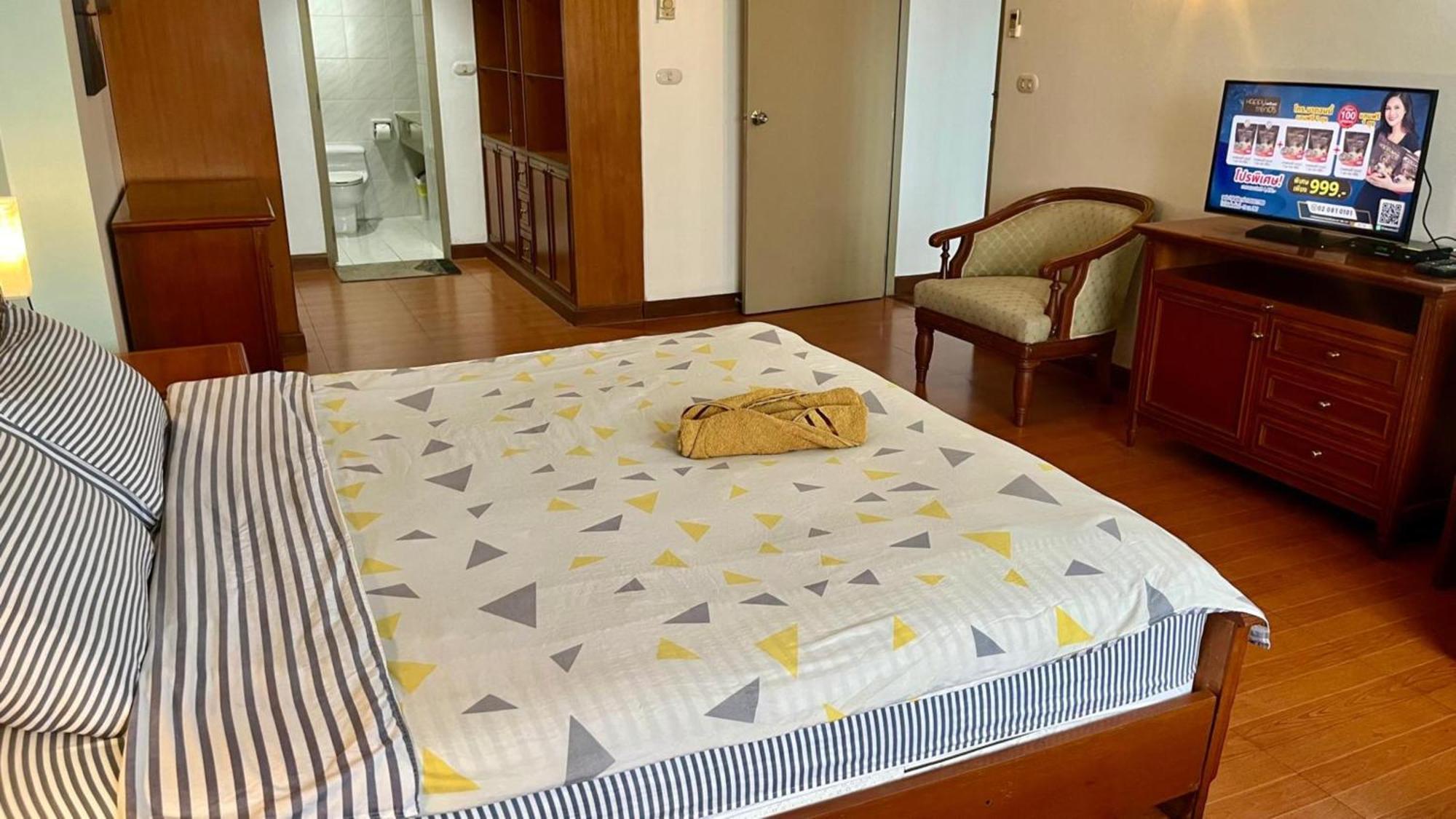 Affordable Serviced Nana - Omni Tower Sukhumvit Location *